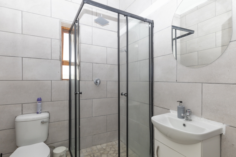 8 Bedroom Property for Sale in West Beach Eastern Cape